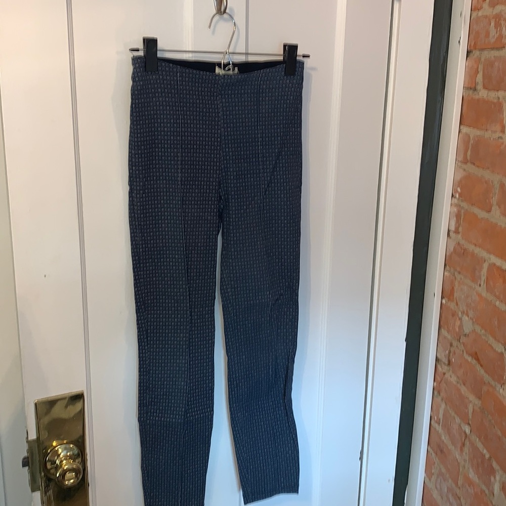 Max Studio - high rise, cigarette pant with pattern